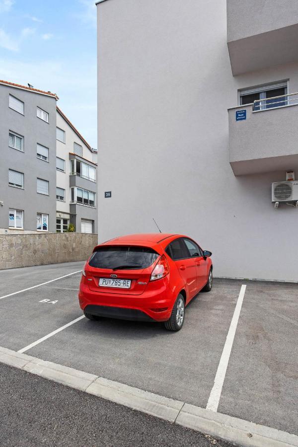 Apartment Leone Медулин Экстерьер фото